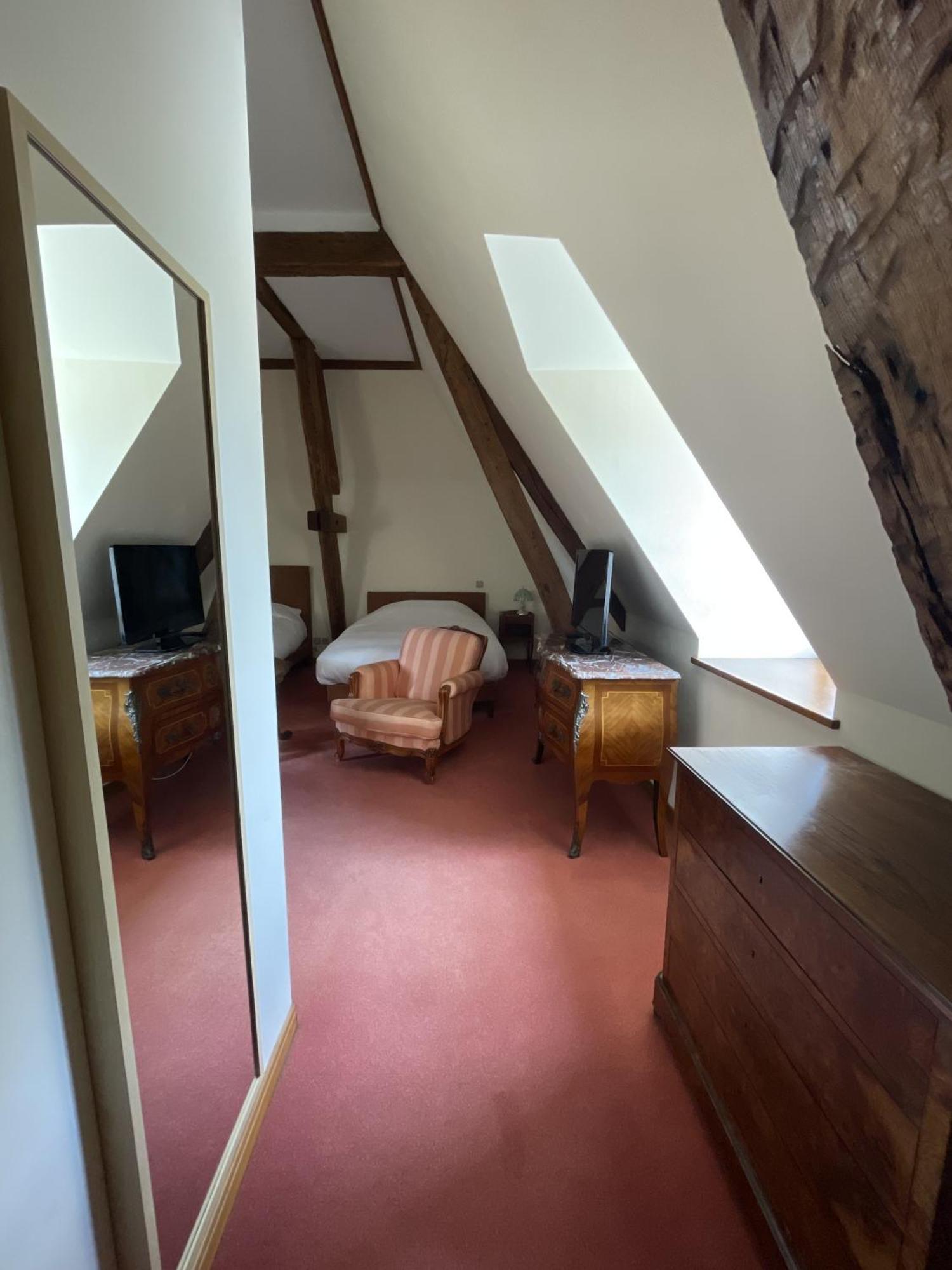Chateau De La Berchere Nuits-Saint-Georges Room photo